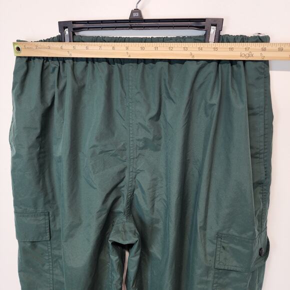 Vintage Field & Stream Water Resistant Cargo Pants Size XL Green Nylon Ankle Zip - Picture 8 of 9